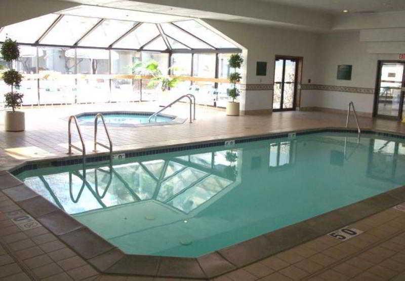 Courtyard By Marriott Minneapolis-St. Paul Airport Mendota Heights Einrichtungen foto